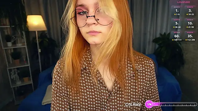 Snapshot of MariamAven chatting on March 2025 06:05:02 AM MariamAven online show from March 2025 06:05:02 AM