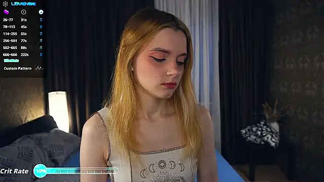 Snapshot of MariamAven chatting on October 2025 06:16:02 AM MariamAven online show from October 2025 06:16:02 AM