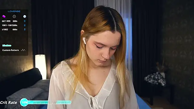 Snapshot of MariamAven chatting on November 2025 06:25:01 AM MariamAven online show from November 2025 06:25:01 AM