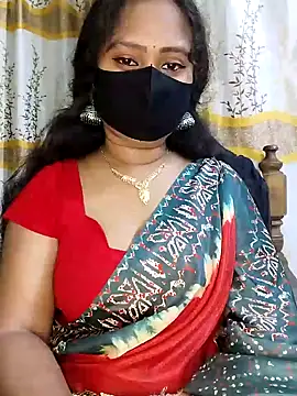 Idhika Paul online show from February 2025 06:45:02 PM