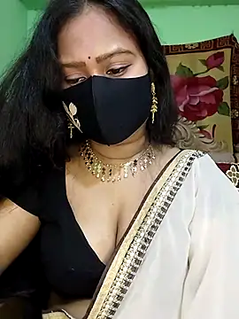 Idhika Paul online show from March 2025 05:16:01 AM