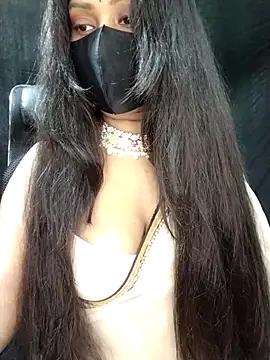 Idhika Paul online show from September 2025 01:24:02 PM