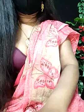 Idhika Paul online show from October 2025 12:25:01 PM