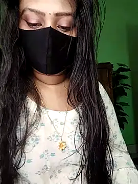 Idhika Paul online show from March 2026 05:44:01 AM