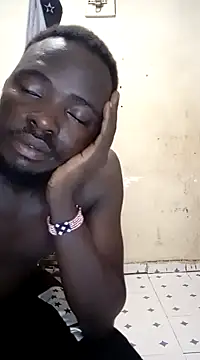 Snapshot of MaskedGQ chatting on January 2025 12:44:02 PM MaskedGQ online show from January 2025 12:44:02 PM