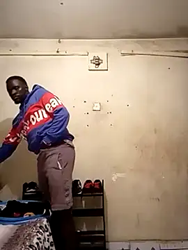 Snapshot of MaskedGQ chatting on January 2025 09:06:01 PM MaskedGQ online show from January 2025 09:06:01 PM