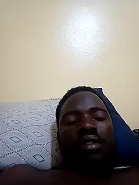 Snapshot of MaskedGQ chatting on March 2025 10:13:02 AM MaskedGQ online show from March 2025 10:13:02 AM