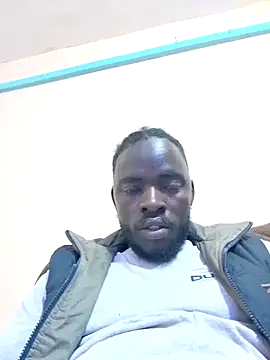 Snapshot of MaskedGQ chatting on September 2025 09:27:02 PM MaskedGQ online show from September 2025 09:27:02 PM