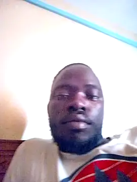 Snapshot of MaskedGQ chatting on September 2025 10:20:01 AM MaskedGQ online show from September 2025 10:20:01 AM