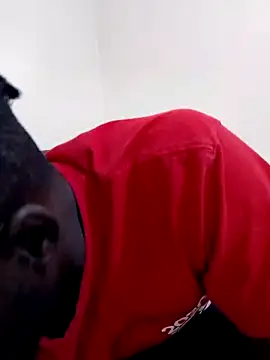 Snapshot of MaskedGQ chatting on October 2025 04:48:02 PM MaskedGQ online show from October 2025 04:48:02 PM