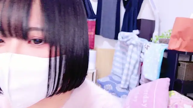 Snapshot of Nonchan_ chatting on January 2025 12:18:01 PM Nonchan online show from January 2025 12:18:01 PM