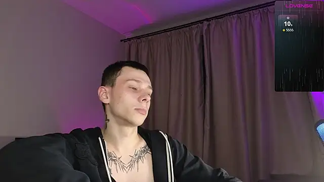 R1mmo   online show from October 2025 07:46:02 PM