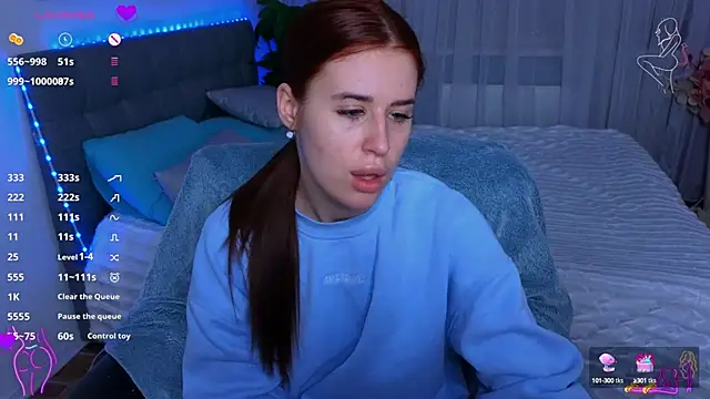 Milkissss online show from March 2025 08:27:02 PM