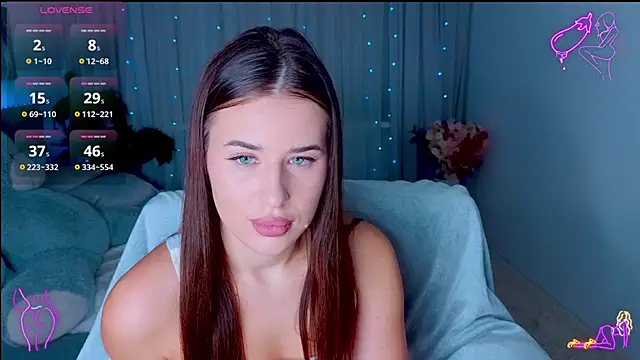 Milkissss online show from October 2025 06:42:02 PM