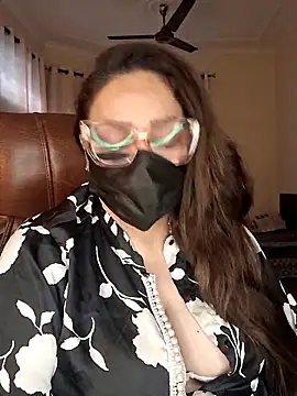 SEXY-Sardarni online show from December 2025 08:43:01 AM