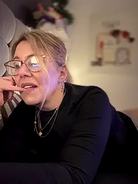 blondebitch2 online show from January 2026 06:00:02 PM