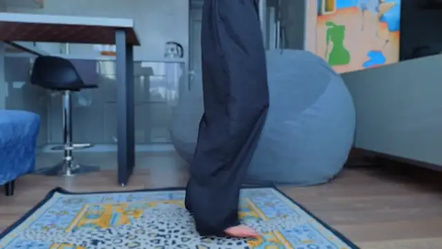 mollyyank online show from November 2025 09:15:01 AM