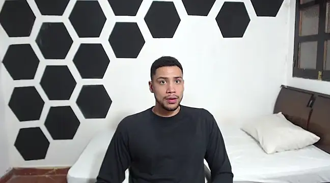 Jhors  Collens online show from January 2025 08:40:02 AM