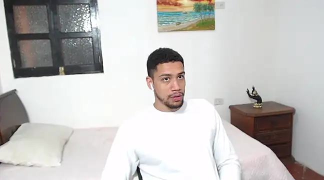 Jhors  Collens online show from February 2025 01:40:01 AM