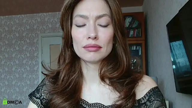 alicia spicy online show from April 2026 03:40:02 AM