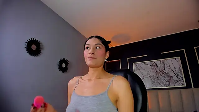 Lissy  Dream online show from December 2024 09:19:01 PM