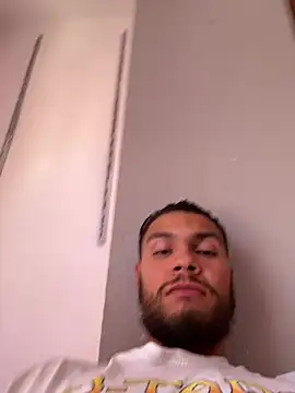 Snapshot of Chofle1 chatting on May 2026 12:34:02 PM Chofle1 online show from May 2026 12:34:02 PM