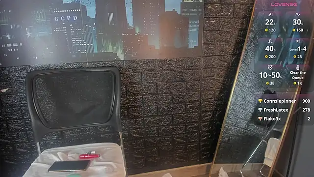 Charlotte  Brown  online show from November 2025 02:01:02 AM