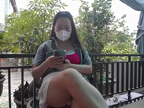 Nanaly Sweet online show from September 2025 12:33:02 AM