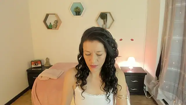 Snapshot of Paloma_victory chatting on February 2026 07:58:01 PM Paloma victory online show from February 2026 07:58:01 PM