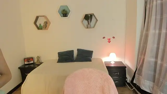 Paloma victory online show from April 2026 05:21:01 PM