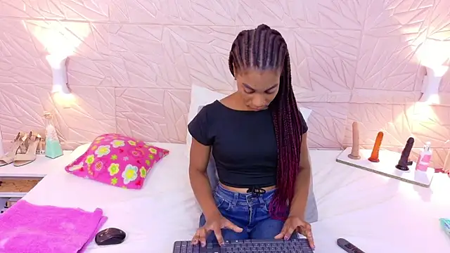 Snapshot of Amarantha_love69 chatting on September 2025 02:41:01 PM Amarantha love69 online show from September 2025 02:41:01 PM