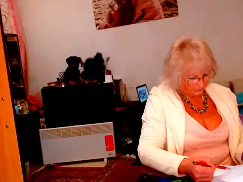 Snapshot of Natali7634 chatting on December 2024 03:14:01 PM Natali7634 online show from December 2024 03:14:01 PM