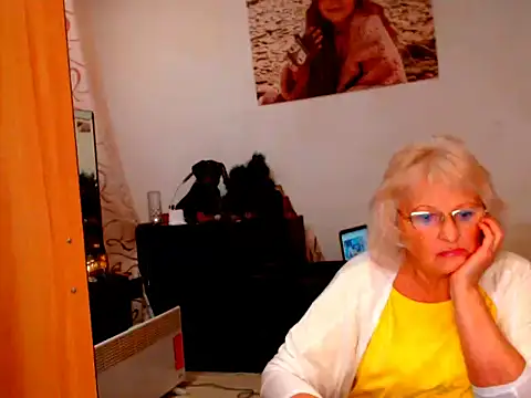 Snapshot of Natali7634 chatting on December 2024 04:49:01 PM Natali7634 online show from December 2024 04:49:01 PM
