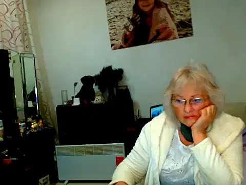 Snapshot of Natali7634 chatting on December 2024 08:16:01 PM Natali7634 online show from December 2024 08:16:01 PM