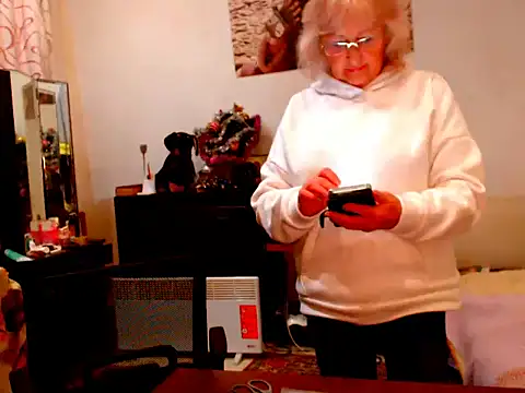 Snapshot of Natali7634 chatting on January 2025 09:01:02 PM Natali7634 online show from January 2025 09:01:02 PM