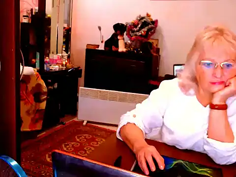 Snapshot of Natali7634 chatting on January 2025 07:07:01 AM Natali7634 online show from January 2025 07:07:01 AM