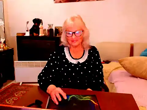 Snapshot of Natali7634 chatting on January 2025 07:31:01 PM Natali7634 online show from January 2025 07:31:01 PM