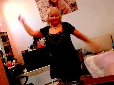 Snapshot of Natali7634 chatting on February 2025 06:58:02 AM Natali7634 online show from February 2025 06:58:02 AM