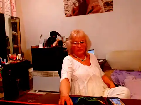 Snapshot of Natali7634 chatting on March 2025 09:37:01 PM Natali7634 online show from March 2025 09:37:01 PM