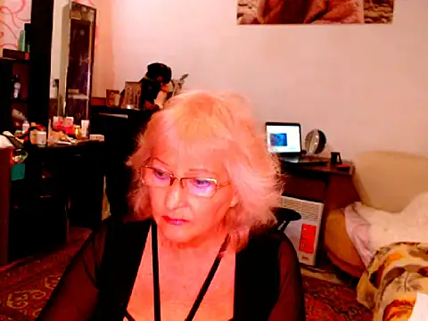Snapshot of Natali7634 chatting on March 2025 06:18:02 AM Natali7634 online show from March 2025 06:18:02 AM