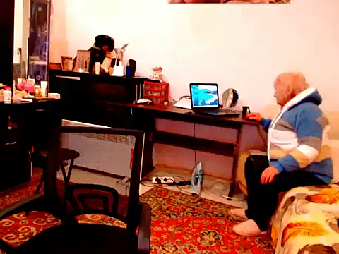 Snapshot of Natali7634 chatting on March 2025 01:50:02 PM Natali7634 online show from March 2025 01:50:02 PM