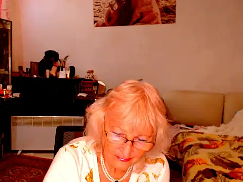 Snapshot of Natali7634 chatting on March 2025 03:25:02 PM Natali7634 online show from March 2025 03:25:02 PM