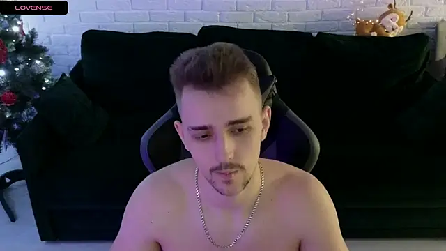 Larstar01 online show from January 2025 06:16:01 AM