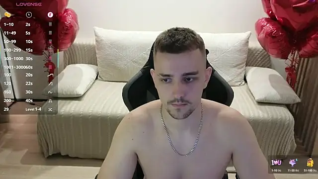 Larstar01 online show from October 2025 08:07:01 PM