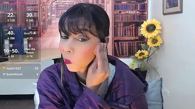 Snapshot of Catalella_Ar chatting on November 2025 03:19:01 AM Catalella Ar online show from November 2025 03:19:01 AM