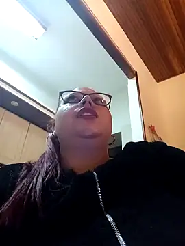 Blair Elliss online show from December 2024 01:04:02 AM