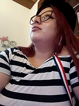 Blair Elliss online show from February 2025 12:26:01 AM