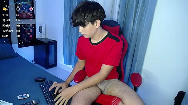 Snapshot of andyboy- chatting on December 2024 02:19:02 AM andyboy- online show from December 2024 02:19:02 AM