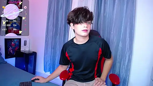 Snapshot of andyboy- chatting on February 2025 09:54:01 PM andyboy- online show from February 2025 09:54:01 PM