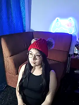 Caroll Luna online show from December 2024 12:41:01 AM